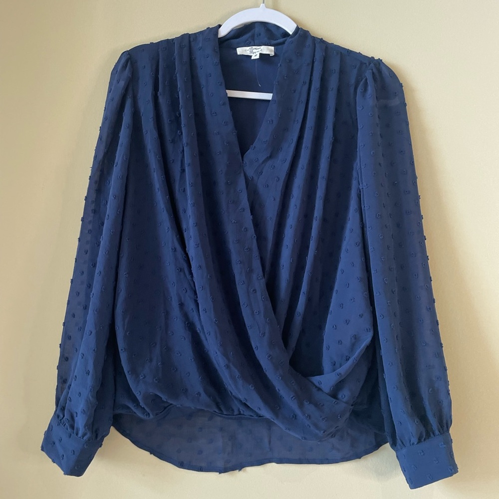 BEACON APPAREL Navy blue blouse